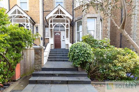2 bedroom flat to rent, Christchurch Avenue, London NW6