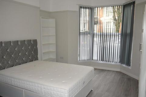 2 bedroom apartment to rent, Beechwood Road, Uplands