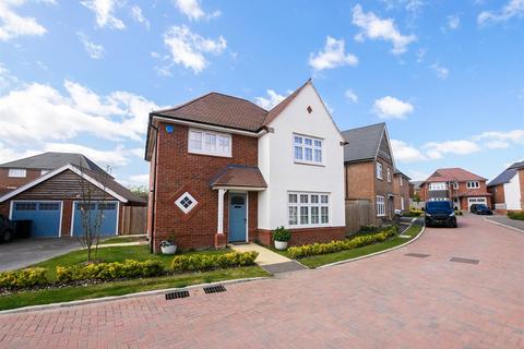 4 bedroom detached house for sale, Pulford Way, Milton OX13