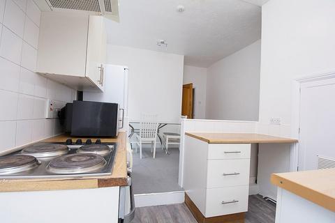 1 bedroom apartment to rent, Bollo Lane, London, W4