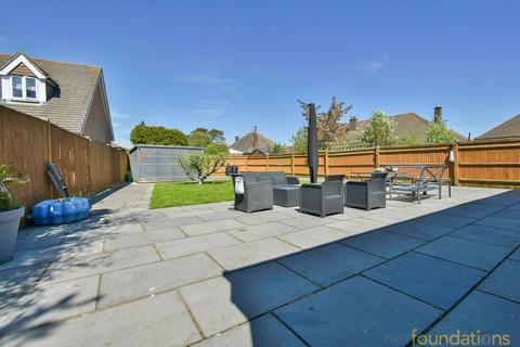 4 bedroom detached house for sale, Wrestwood Road, Bexhill-on-Sea, TN40