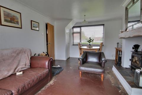 2 bedroom semi-detached house for sale, Middleton Close, Beverley
