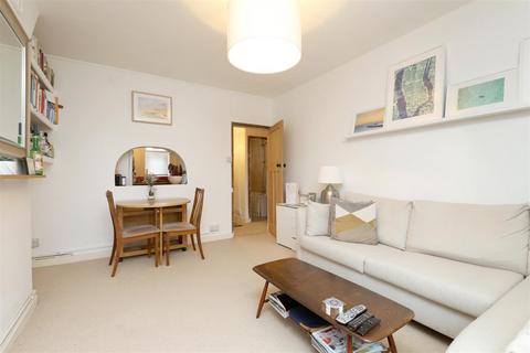 1 bedroom flat for sale, Lordship Road, Stoke Newington, N16