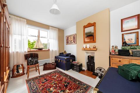 3 bedroom terraced house for sale, Pitfold Close, London