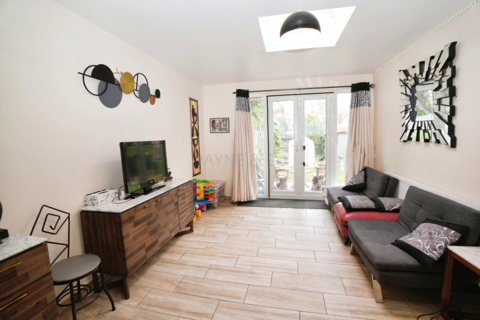 6 bedroom terraced house for sale, Belmont Road, ILFORD, IG1