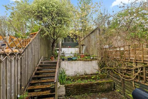 63 Compton Vale, Plymouth, PL3 5DX