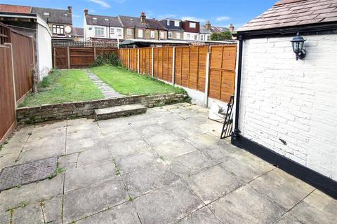 39 Cromwell Road, Hayes, UB3 2PR
