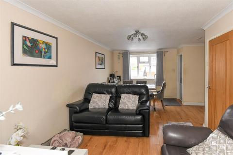 26 Cherry Gardens, Trowbridge, BA14 7AU