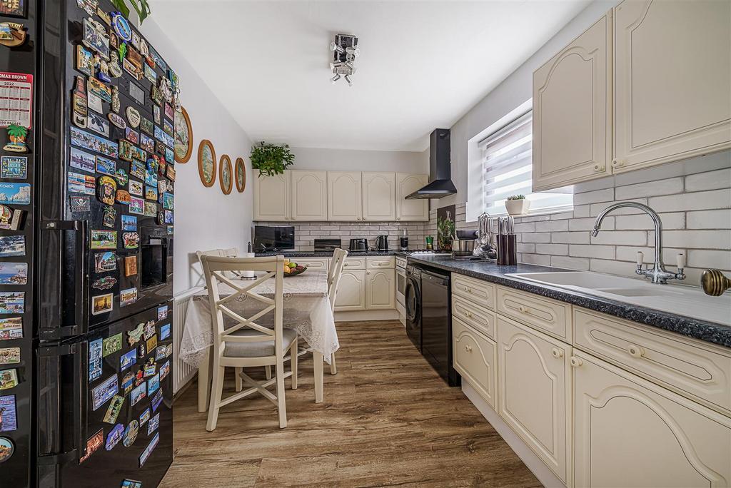 Englefield Crescent-10.JPG