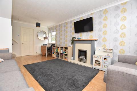 2 bedroom semi-detached house for sale, Guillemot Approach, Morley, Leeds