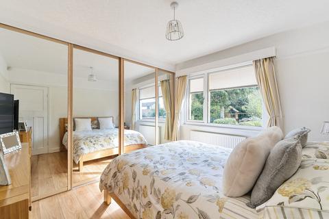 4 bedroom semi-detached house for sale, Wensley Drive, Leeds, West Yorkshire