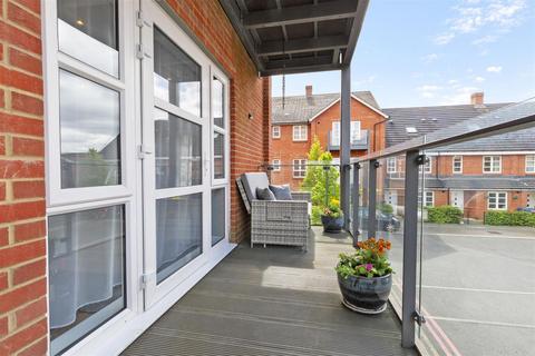 Flat 6, Carroll Court Seaton Road, Mitcham, CR4 3GL