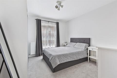 Flat 6, Carroll Court Seaton Road, Mitcham, CR4 3GL