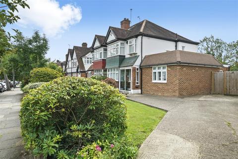 4 bedroom semi-detached house to rent, Norval Road, Wembley