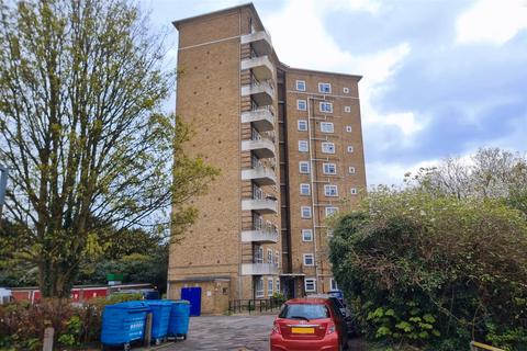 2 bedroom apartment for sale, Stort Tower, Harlow CM20