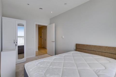 2 bedroom apartment to rent, Cassia Point,Glasshouse Gardens, Stratford,