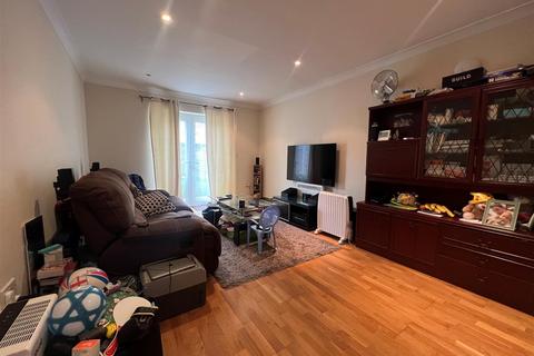 1 bedroom apartment to rent, Allington Road, Hendon