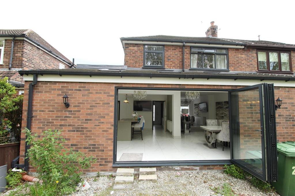 South Facing Rear Garden