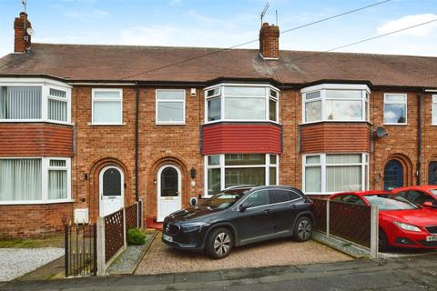 3 bedroom terraced house for sale, Ulverston Road, Hull