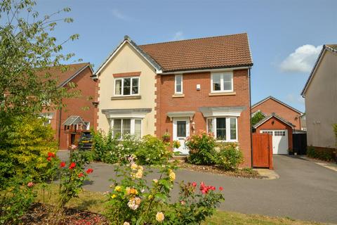 4 bedroom detached house for sale, Verbena Walk, Bridgwater TA5