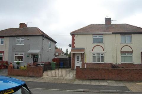 2 bedroom semi-detached house to rent, Finchale Terrace, Jarrow