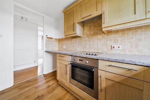 2 bedroom house for sale, Queens Road, Crowborough