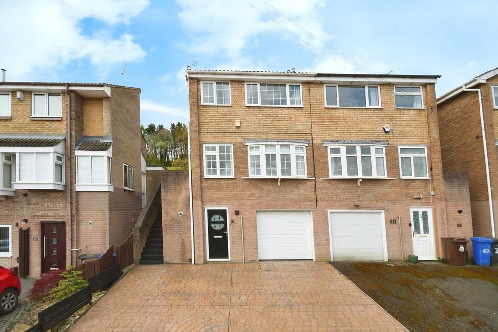 Alford Avenue, Oughtibridge, S35 3 bed semidetached house for sale £