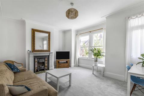 1 bedroom flat to rent, Wymond Street, London
