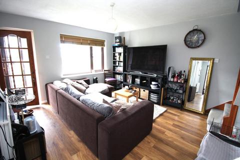 2 bedroom end of terrace house for sale, Squires Leaze, Thornbury, Bristol