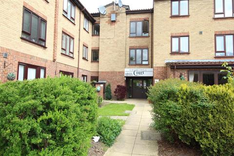 2 bedroom retirement property for sale, Ainsley Close, Edmonton, N9