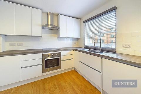 2 bedroom flat to rent, Riverdene Place, Southampton