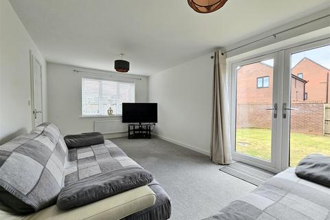 3 bedroom semi-detached house for sale, Packington Road, Hilton, Derby