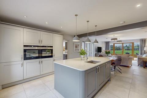 4 Waterfall Meadows, Cleghorn, Lanark, ML11 7TF