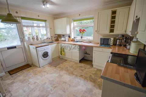 2 bedroom semi-detached bungalow for sale, William Close, Mosborough, Sheffield, S20