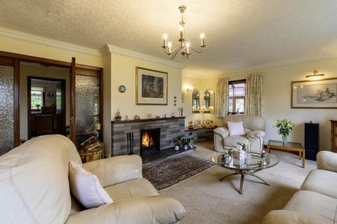 5 bedroom detached house for sale, The Glebe, Dunning, Perth