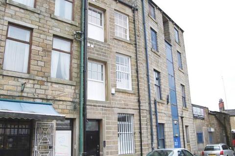 1 bedroom penthouse to rent, St James Square, Bacup, Rossendale