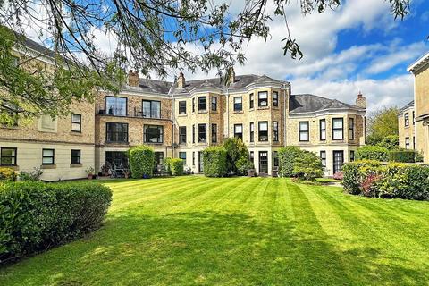 3 bedroom townhouse for sale, Booth Road, Altrincham