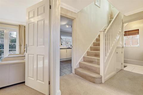 23 Hare Bridge Crescent, Ingatestone, CM4 9DR
