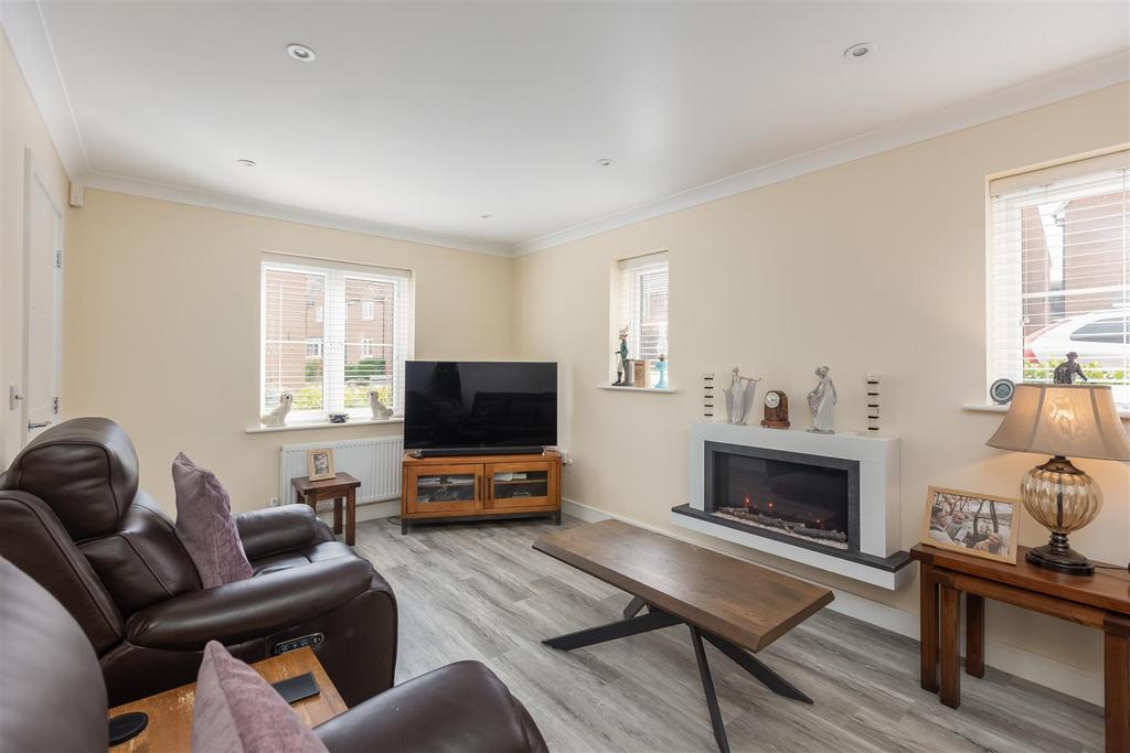 Michaelmas Road 10 Sitting Room-2.jpg