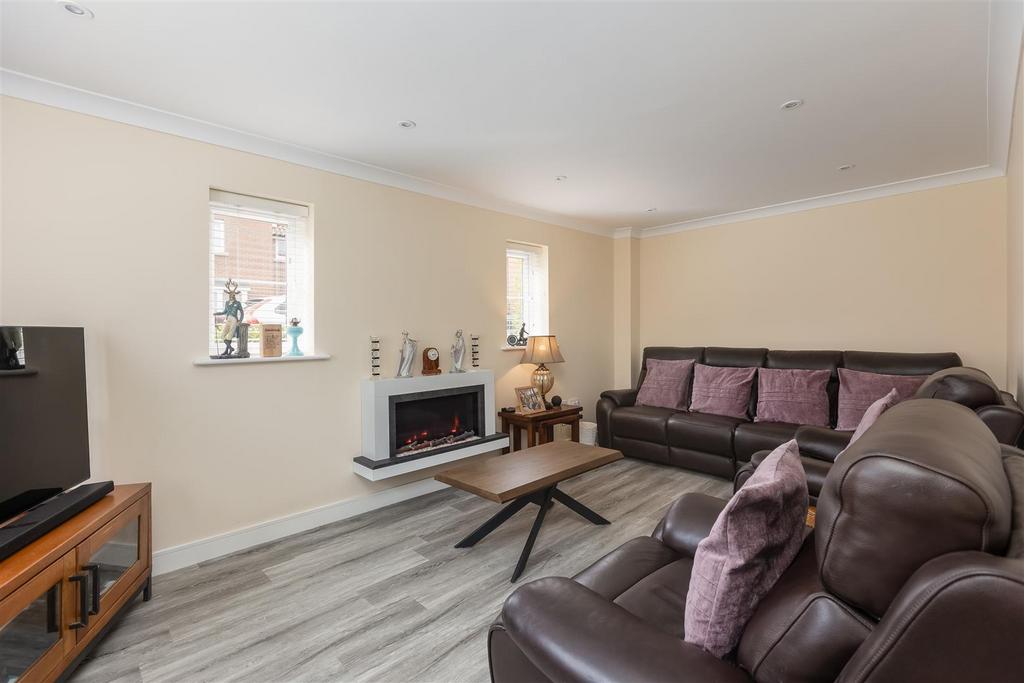 Michaelmas Road 10 Sitting Room-1.jpg