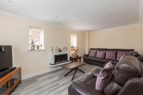 10 Michaelmas Road, Malton, YO17 7PN
