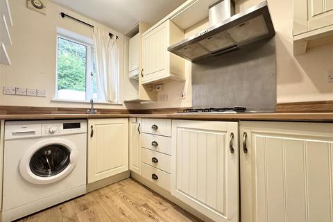 2 bedroom townhouse for sale, Althorp Close, Aylestone LE2
