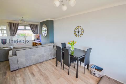 3 bedroom detached house for sale, Canterbury Road, Brotton