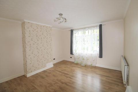 3 bedroom terraced house for sale, Avenue Road, Dudley