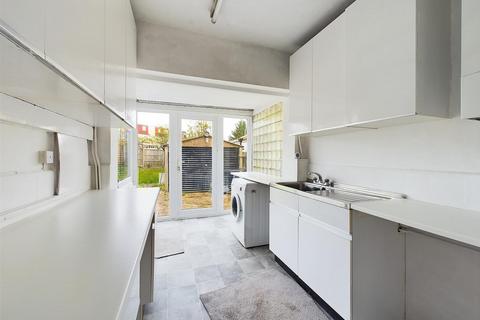 3 bedroom semi-detached house for sale, Carlyon Avenue, Harrow HA2