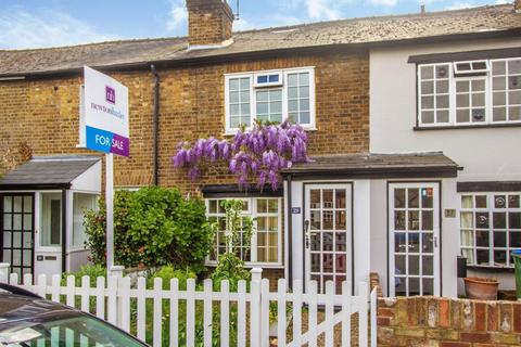 2 bedroom house for sale, Dennis Road, East Molesey