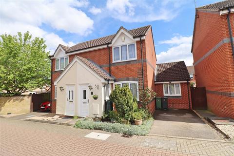 2 bedroom semi-detached house for sale, Speckled Wood Court, Braintree