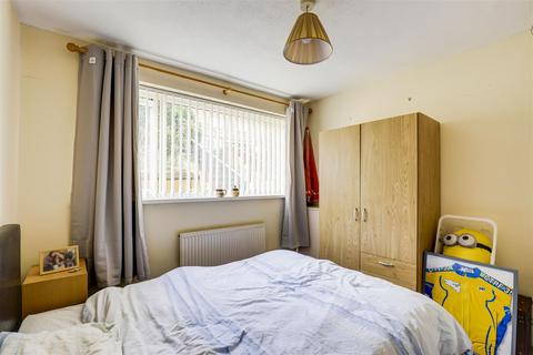 2 bedroom maisonette to rent, Chesterfield Court, Gedling NG4