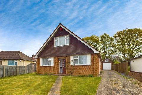 3 bedroom detached bungalow for sale, Beverley Gardens, Southampton SO31