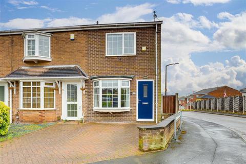 2 bedroom townhouse for sale, Gleneagles Drive, Arnold NG5